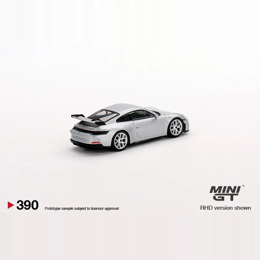 MINIGT 1:64 390 # Porsche 911 992 GT3 GT Silver alloy press shaft miniature model, adult decoration, boy toy, birthday gift