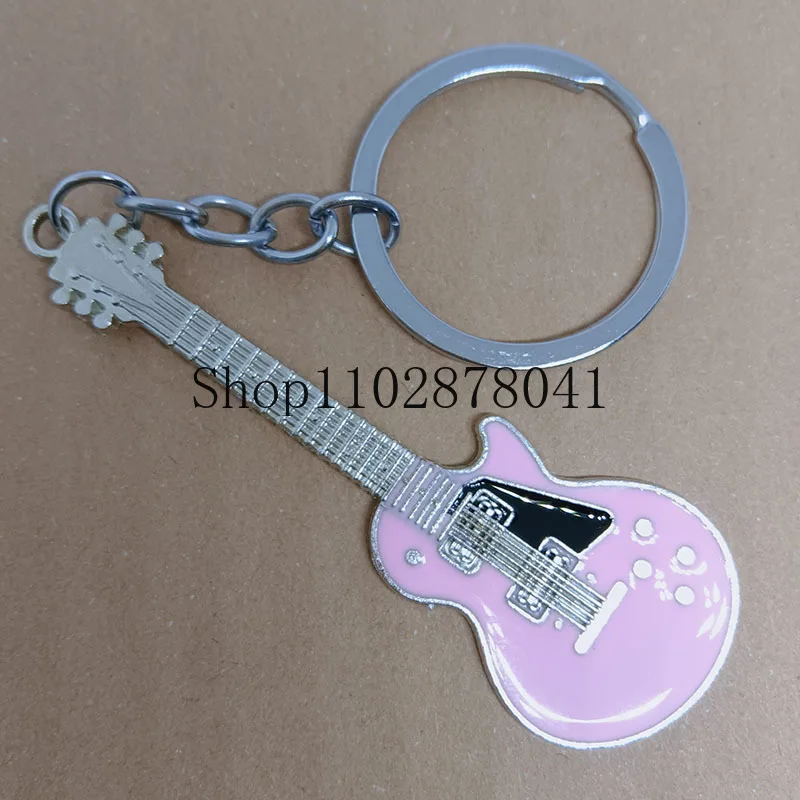 Hot Selling Fashion Jewelry Zinc Alloy Pendant Keychain Color Guitar Exquisite Classic Gift