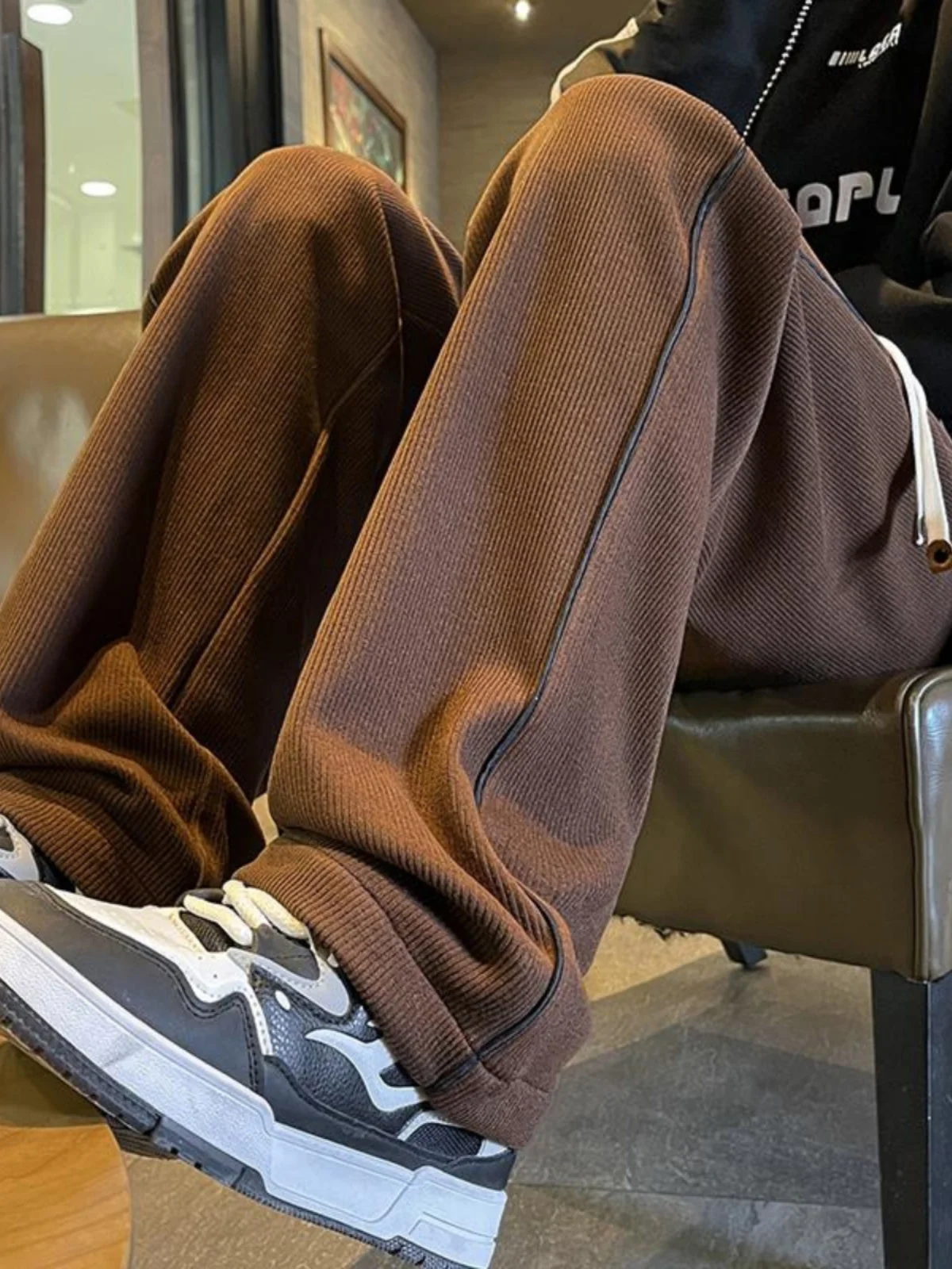 Autumn Brown Corduroy Men's Trousers American Vibe Sle Drapey Tall Casual Long Pants Faionable Loose Fit Straight Leg