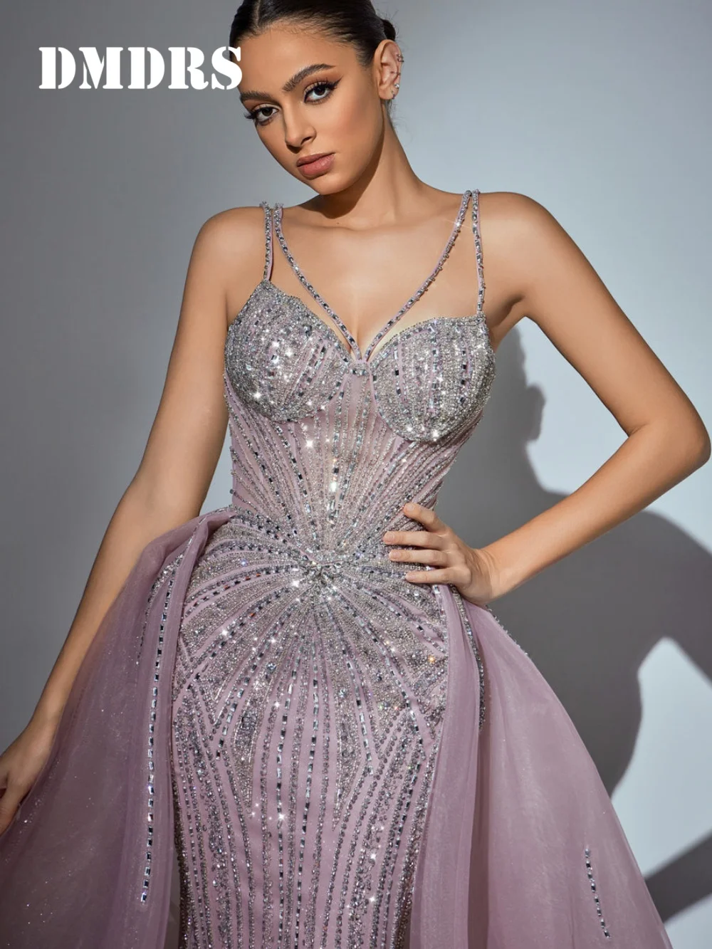 

Formal Spaghetti Strap Evening Dress 2025 Graceful Crystal Beaded Party Gown Modest A-line Floor Length Party Dresses فساتين سهر