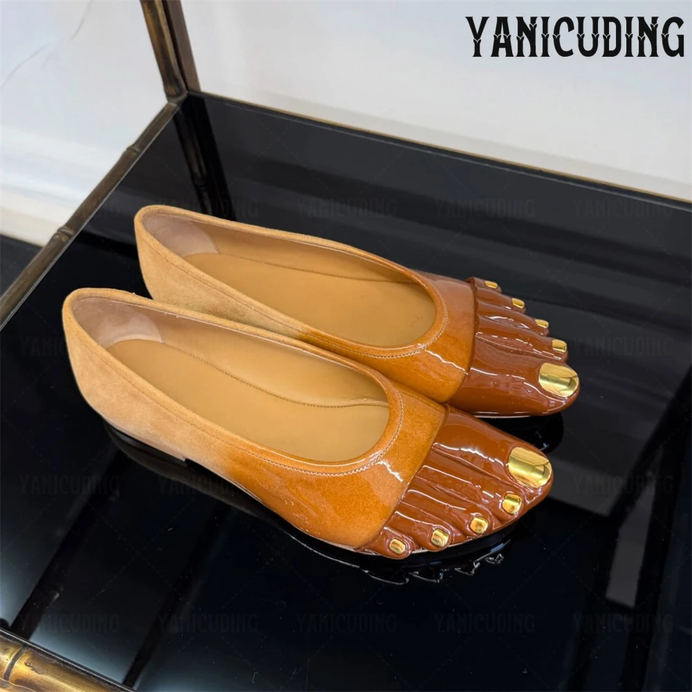 Novelty Five Finger Toe Flats Golden Nail Polish Tabi Shoes Hand Polished Gradient Color Flat Shoes Designer Fashion Style Flats