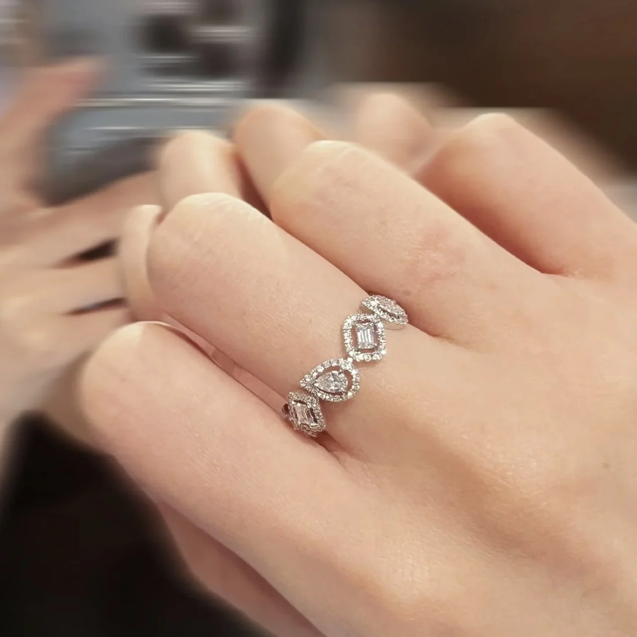 خاتم زفاف نسائي من الفضة الإسترليني عيار 925 مطلي بالذهب على شكل قطرة الماء مربعة من الألماس بالكامل