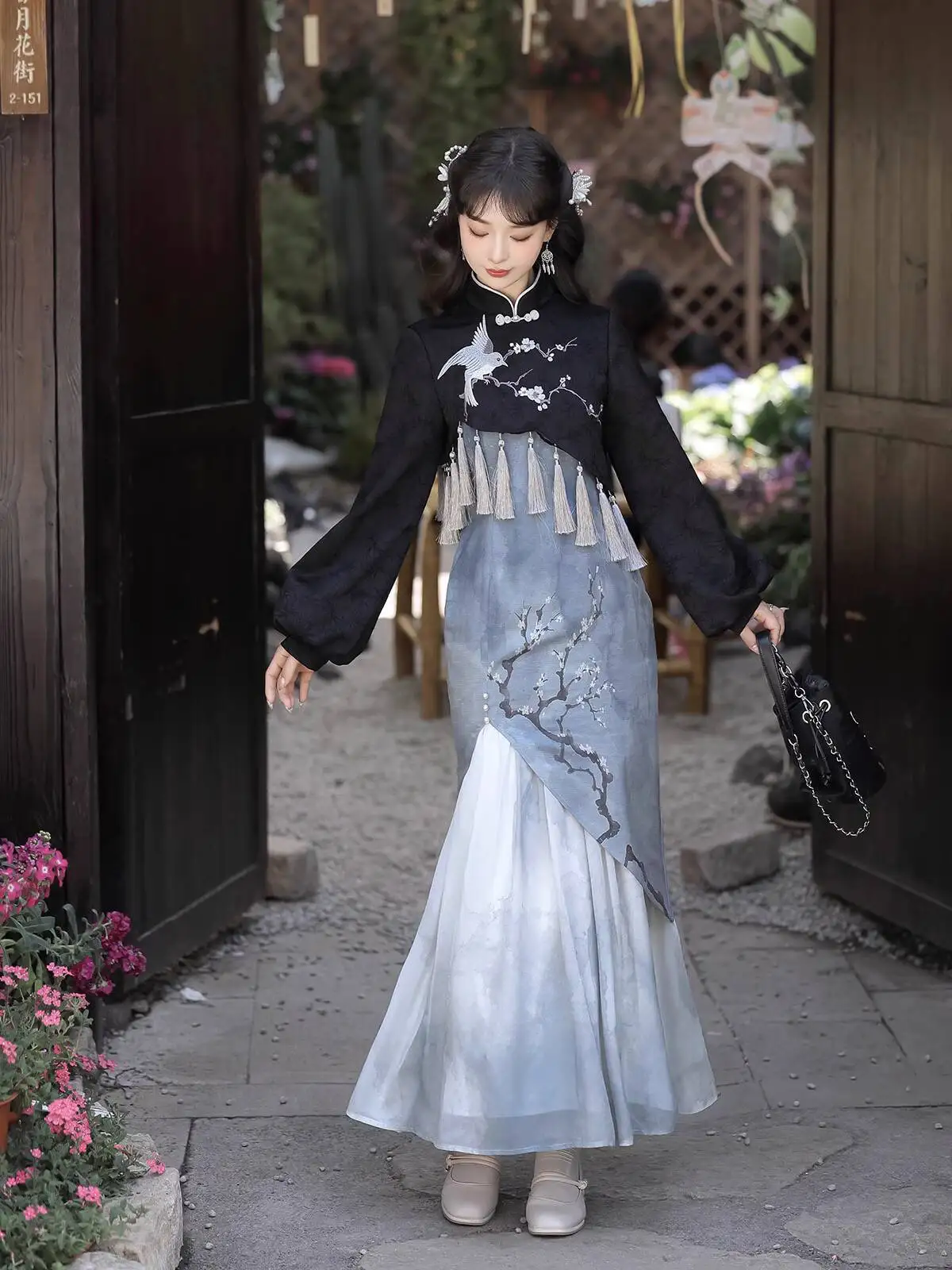 

Новый китайский стиль Hanfu, женское белое сливовое улучшение Guofeng Cheongsam, топы с воротником-стойкой, платье на бретельках, женское платье с рыбьим хвостом