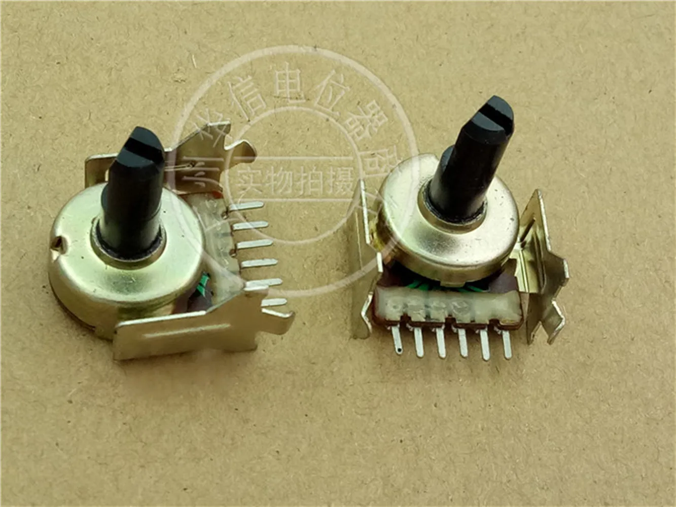 Original New 100% 161 Type horizontal dual potentiometer A50K handle length 15MMF 6pin front fixed foot (SWITCH)