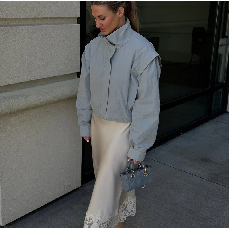 Kurze Damen-Windjacke mit Stehkragen, Locker Geschnitten, Langarm, Leichte Freizeitjacke 2026 Streetwear für Täglichen Pendler- und Outdoor-Gebrauch – Detail 6