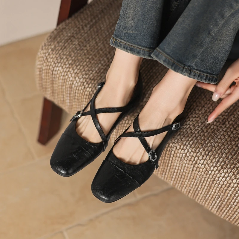 Women's New Spring and Autumn Genuine Leather Sheepskin Metal Belt Buckle Mid Heel Large Mary Jane Shoes Casual Fashion Shoes