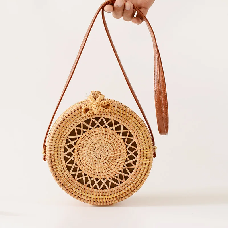 

Fishing Net Hollow Rattan Bag Ins Style Retro Literary Hand-woven Bag PU Belt Storage Basket Girl Accessories Home Decoration