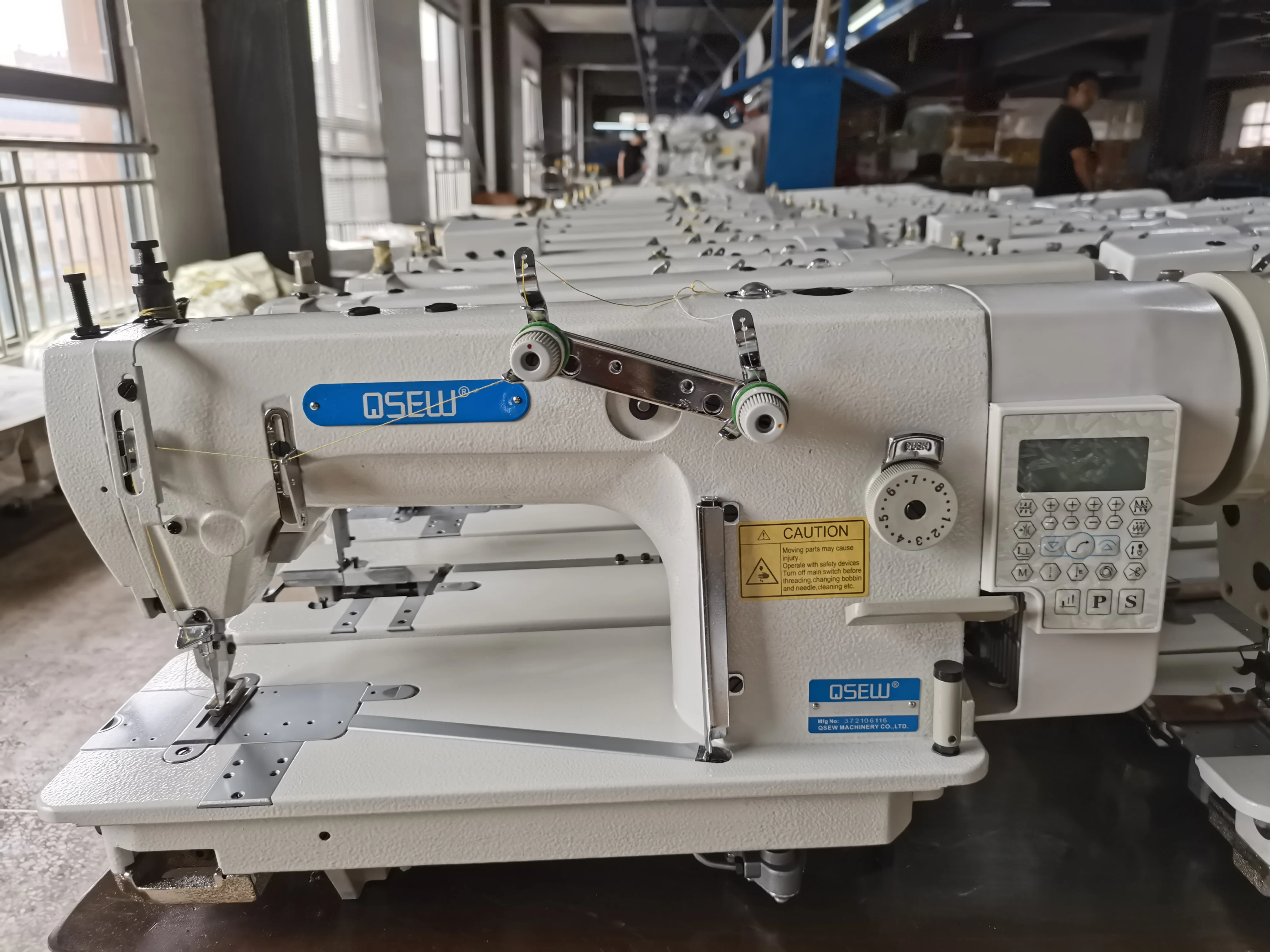 QS-3800D-2TRW   double  walking foot advertising banne  lockstitch and chainstitch  industrial sewing machine for garment