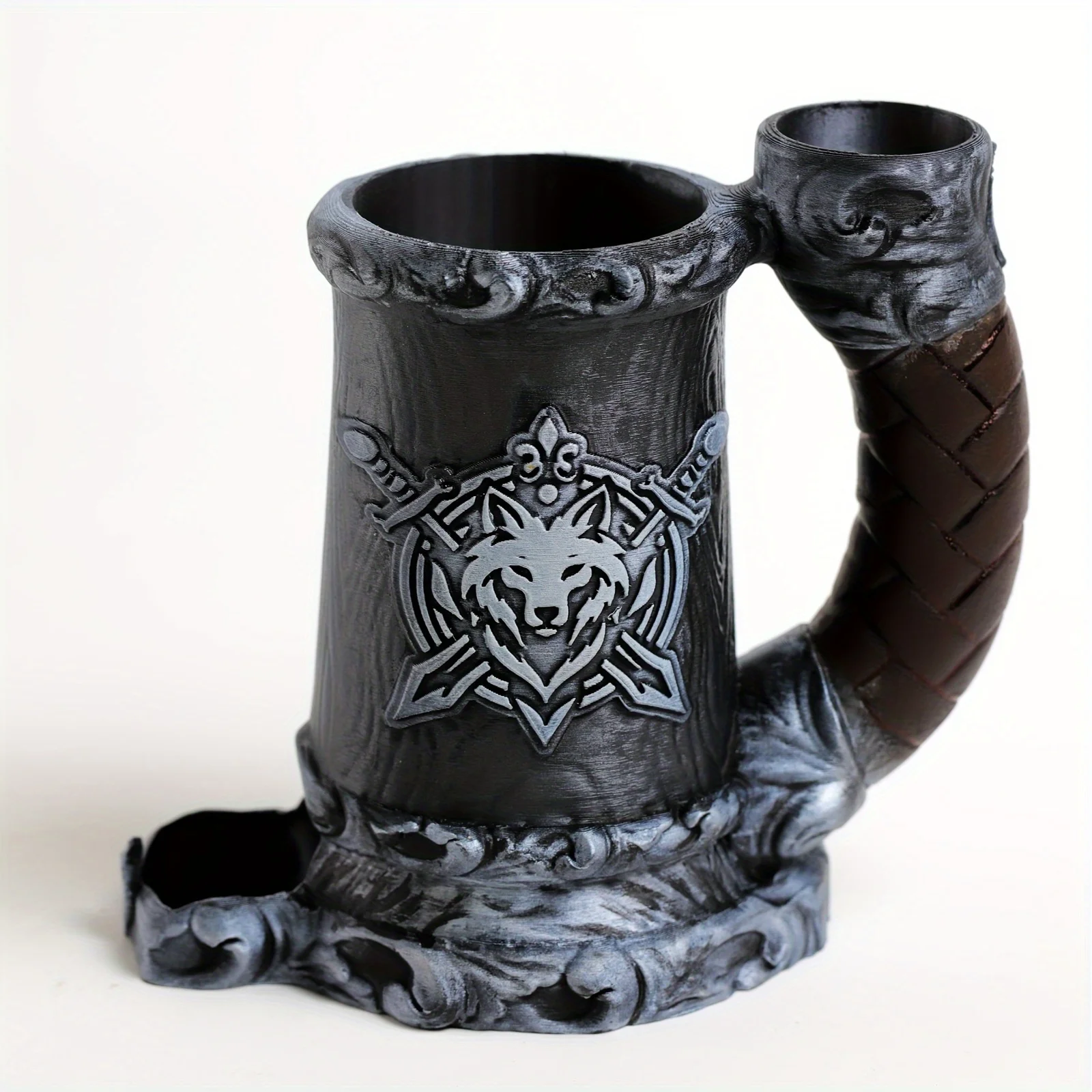 

Черная пластиковая кружка Druid Wolf Crest Dice Tower с держателем для банки — аксессуар для настольной игры RPG — идеальный подарок для настольных геймеров