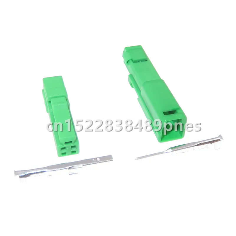 2 Pole Automotive C…