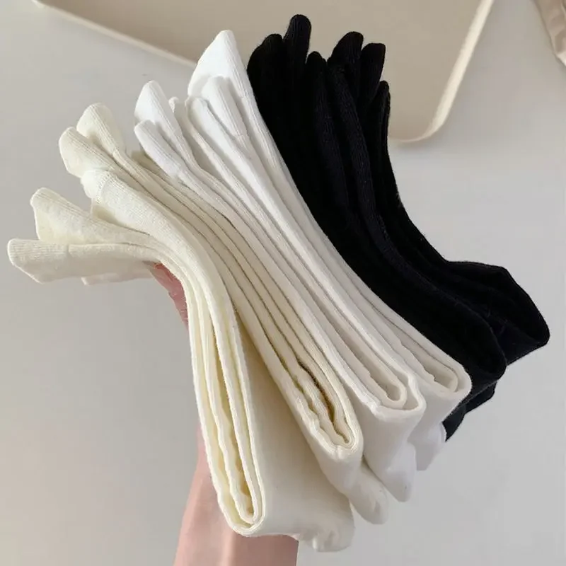 5 paia di calzini di cotone da donna autunno casual semplice tinta unita primavera lavorato a maglia Sox per donna coreana tubo centrale ragazze calzino in pile