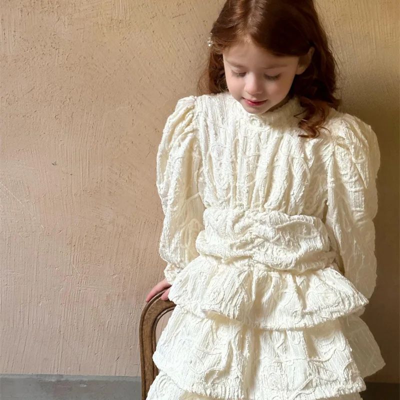 Baby Girls Dress Fashion French Style Festival High End Tiered Dress 2024 Winter New Childrens Birthday Dress