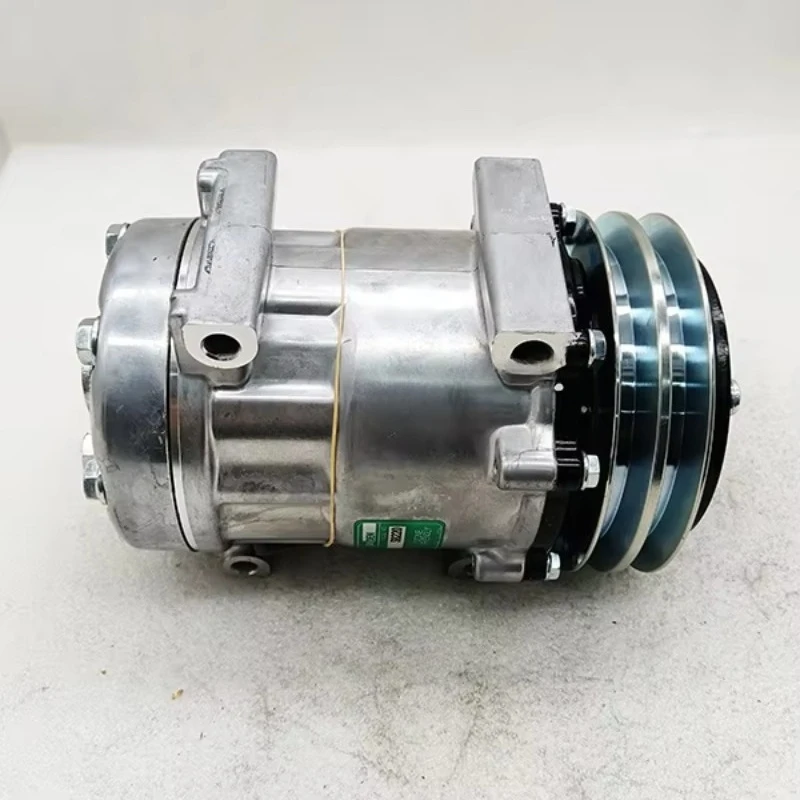 R210-7 Excavator Air Compressor R210-7 Excavator Spare Parts Robex 210-7 AC Compressor