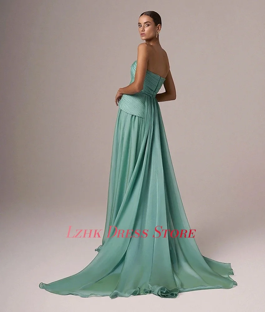 Abito da sera con cintura con fiocco 3D a trapezio in chiffon grazioso personalizzato Abiti da ballo lunghi senza maniche senza spalline di alta qualità