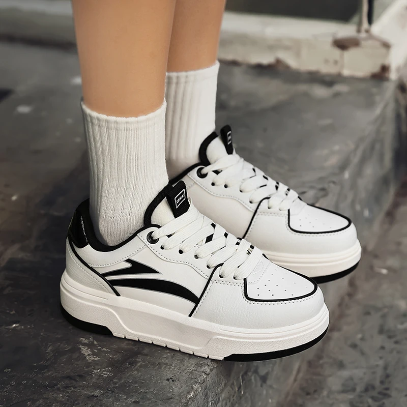 

Lined Warm Trendy chunky - sole casual sports shoes, stylish heightening, versatile style