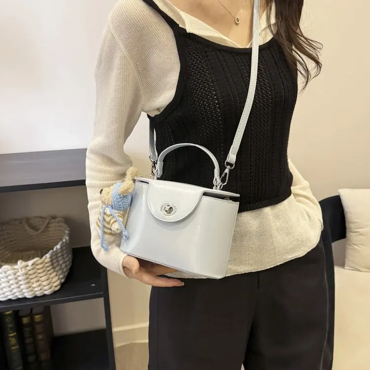 

Новая изысканная модная мини-сумка-ведро 2026 года с цепочкой, высококачественная, через плечо, для ношения в руке