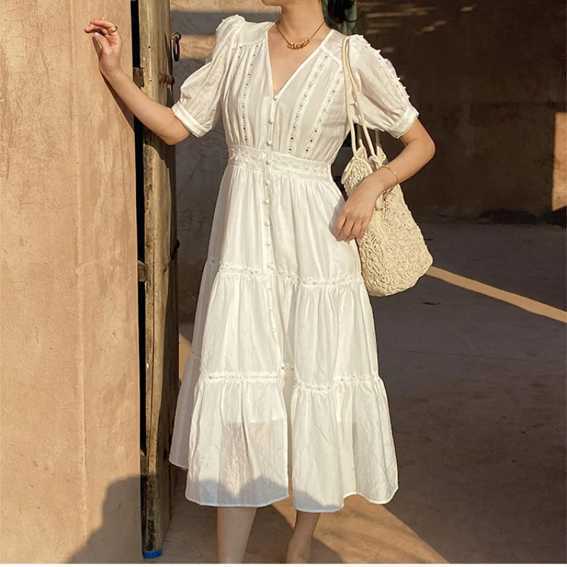 Vestido feminino branco em camadas com decote em v, vestido de verão, manga folhada, primavera e verão, 2024