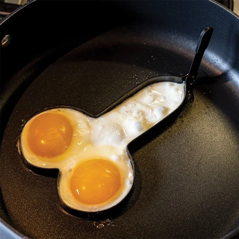 Funny Egg Fryer with Handle Non-Stick Fried Egg Rings Mold Stainless Steel Spoof Penis And Breast Shaped Omelette Mold