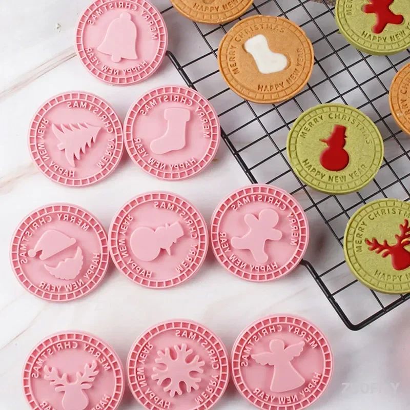 

9pcs/Set Snowflake Cookie Embossing Cutter Molds Merry Christmas Snowflake Fondant Stamp Pastry Biscuit Cake Decorating Tools