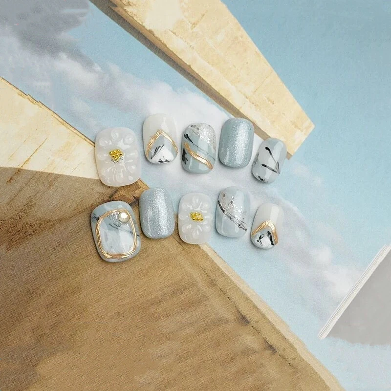 

10pcs Handmade Design False Nails Press On Nails Relief Golden Round Head Fake Nails Manicure Reusable Wearable Fingernail Art