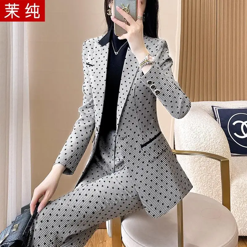 4-G1  Fashion suit for women, stylish and fashionable black and white houndstoot-piece suit, high-end light luxury women\'s c