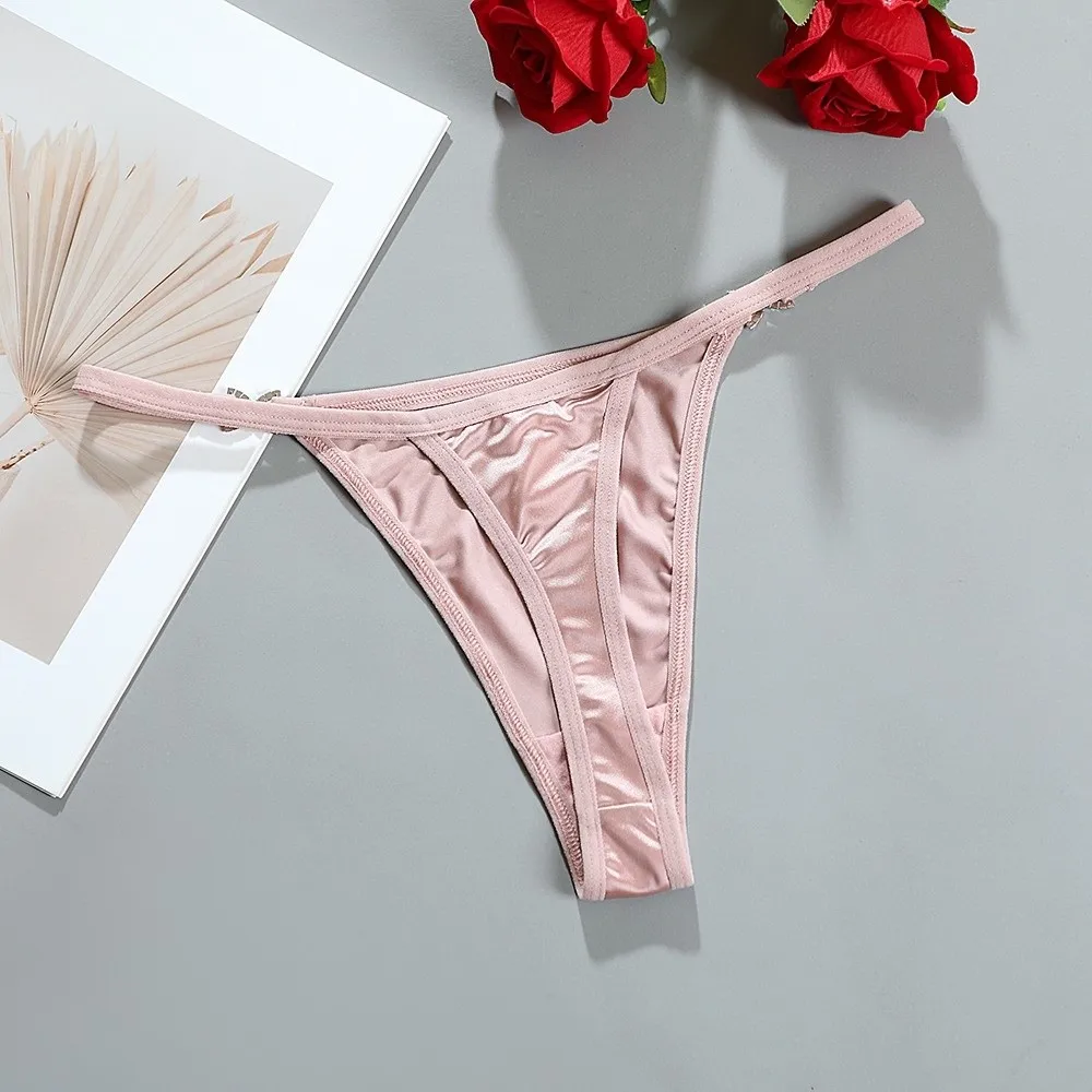 

Fashion Cotton Crotch Glossy Satin Thongs Low Waist Traceless Bikini Briefs Solid Color Underpants T-back Panties Lingerie