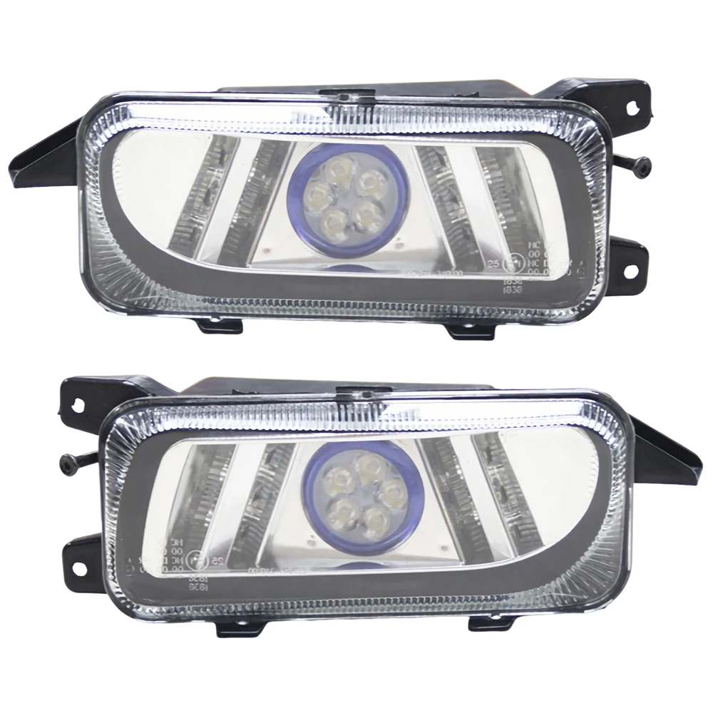 

1 Pair Front Fog Lights 24V LED For Mercedes Benz Actros MP2 MP3 Truck Fog Lamp Parts Accessories OEM 9438200156 9438200056