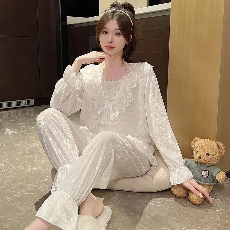 2022 New Summer V-Neck T-Shirt Casual Elastic Waist Sports Pant Suit Female Loose Size 3XL Fashion Two-Piece Sets White