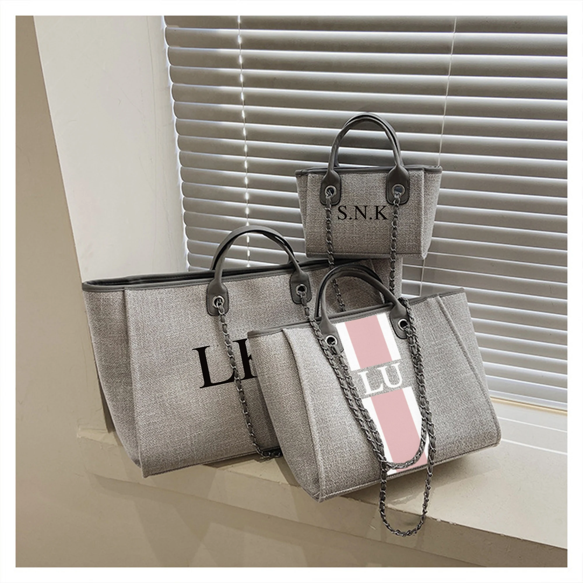 Personalized Custom Monogram Tote Bag Travel Tote Bag Striped Initials Name High-end Chain Tote Bag Shopping Shoulder Bag