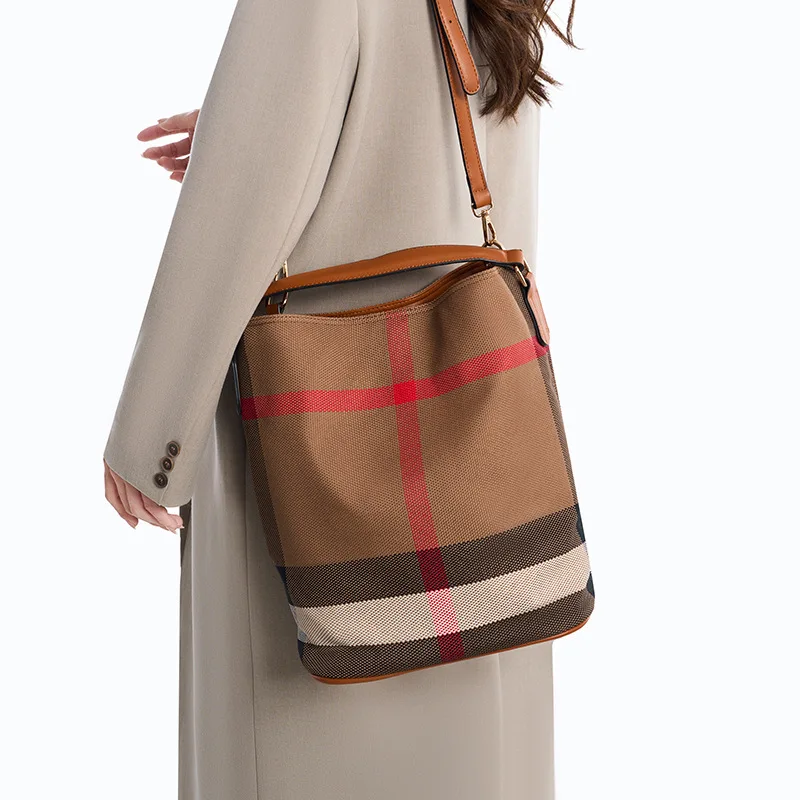 1 Plaid Bucket Bag, Vintage And Durable, For Daily Storage, Suitable For Commuting And Shopping, A Practical Gift