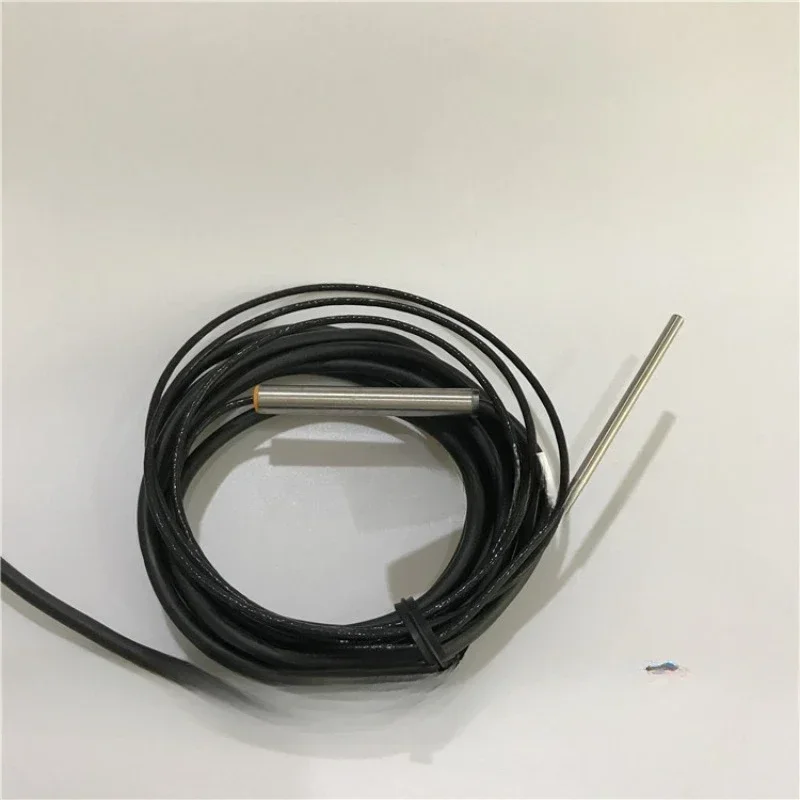 Supply magnetic pole detection sensor NS-24N-50-3 diameter 3MM four-wire PLC connection