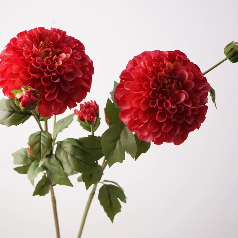 2 Stück Feuchtigkeitsspendende 4-Köpfige Künstliche Korallen-Dahlien mit Echtem Touch Luxuriöse Heimdekoration Dahlie Hochzeitstisch Party Deko Blumen – Detail 2