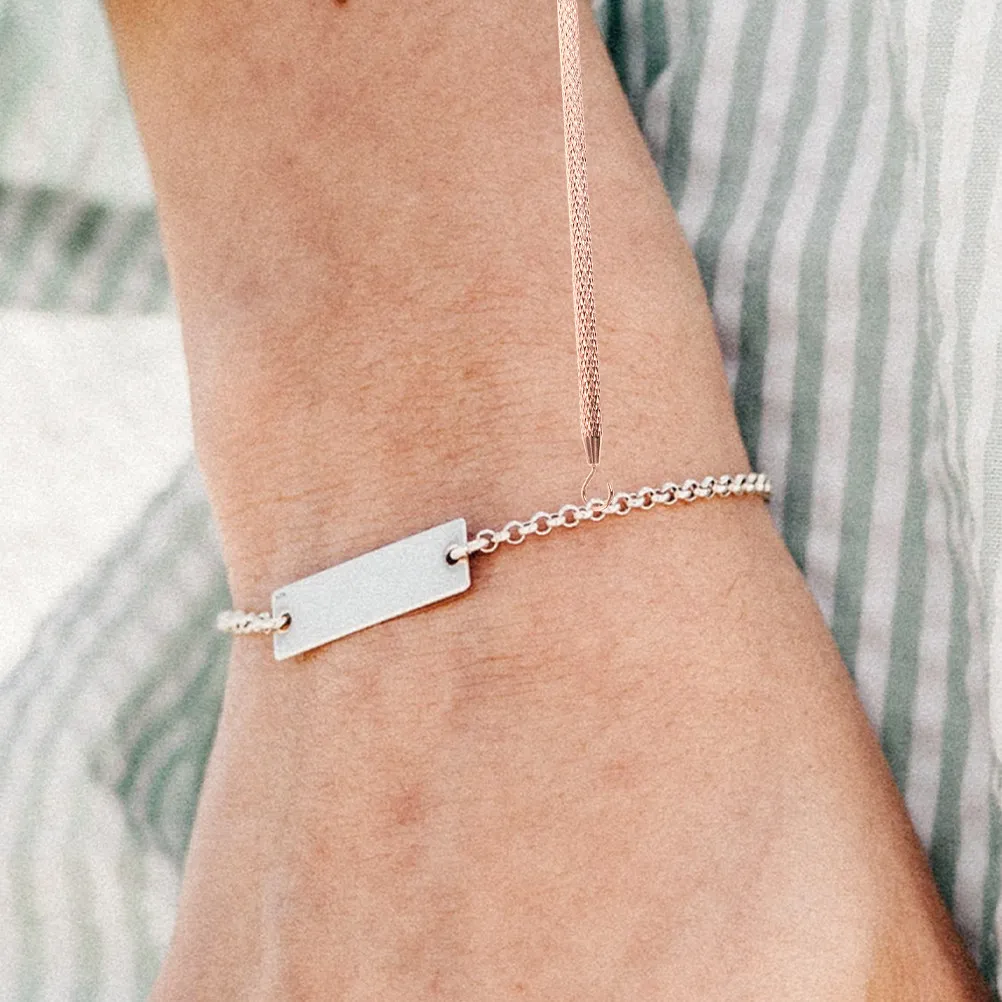 

Набор из 1 шт. Металлический инструмент-помощник для надевания браслетов, регулируемый, для ювелирных изделий