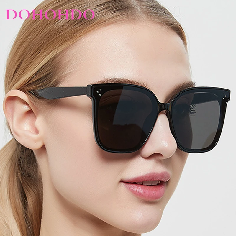 

Trend Sunglasses For Women And Men Simple Retro Square Rivets Glasses Car Driving Eyewear Unisex Sun Glasses UV400 Gafas De Sol