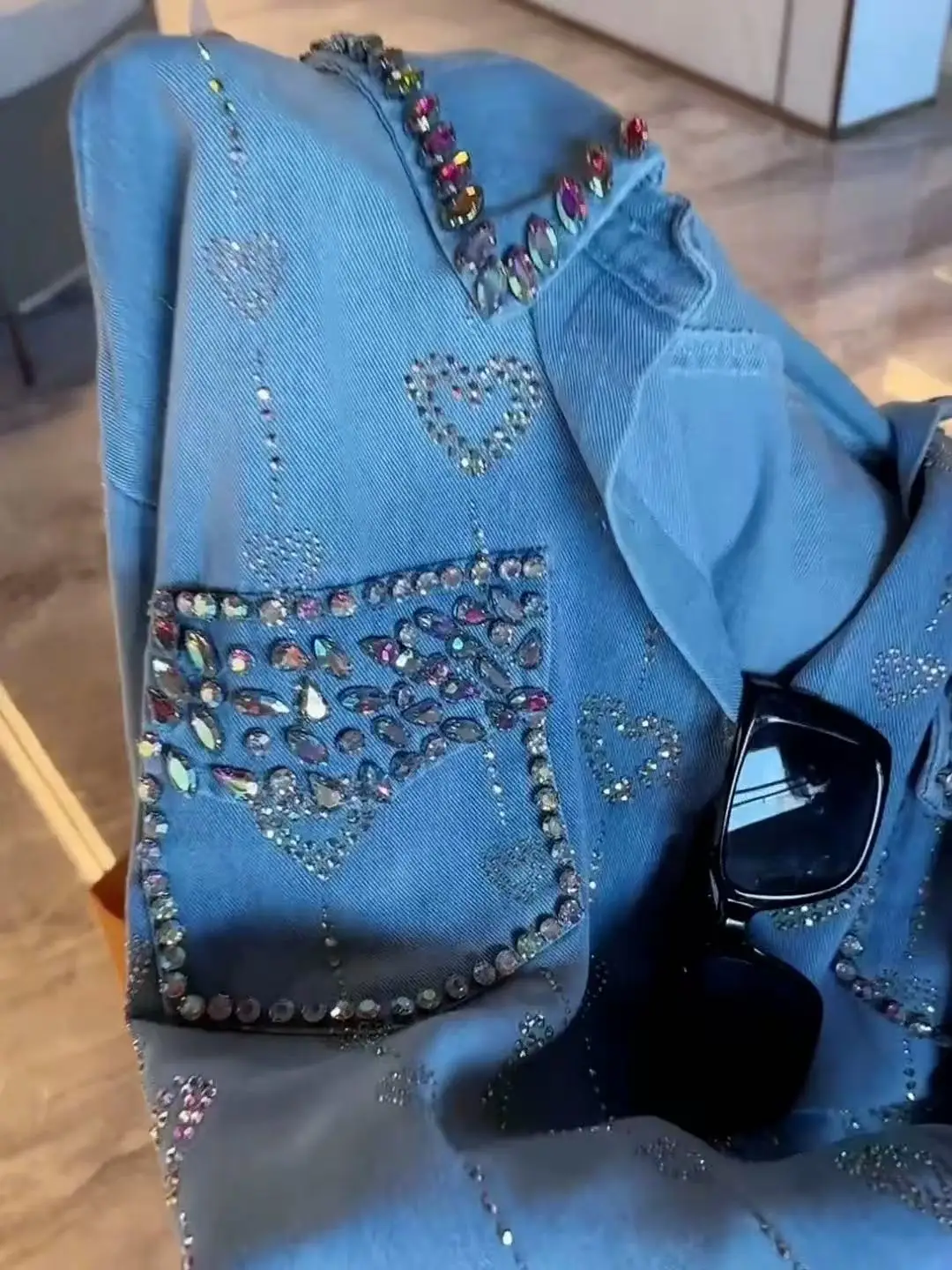 New In 2025 Autumn Trend Fashionable Diamonds Denim Shirts and Blouses for Women's Loose Casual Outwear Denim Top Woman Clothes