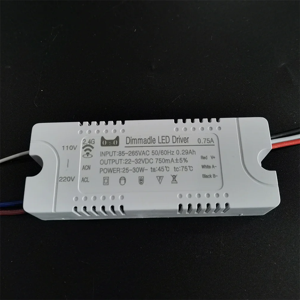 25W 30W 35W 40W 50W 60W AC85-265V DC22-32V Dimmaldle LED driver