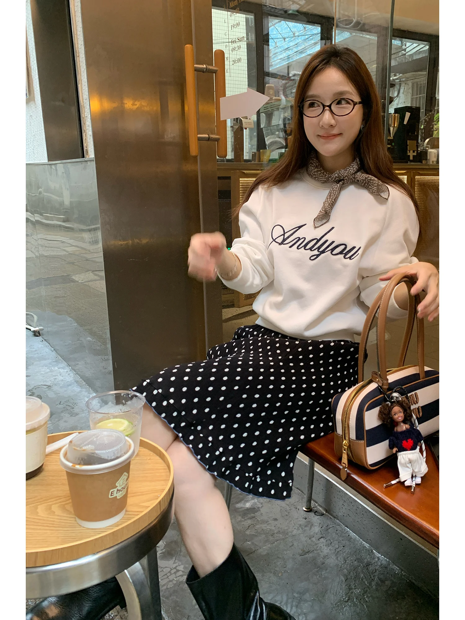 

Повседневный свитшот XierZ с вышивкой, длинными рукавами, белый, удобный, свободного кроя, с круглым вырезом, в корейском стиле, для женщин