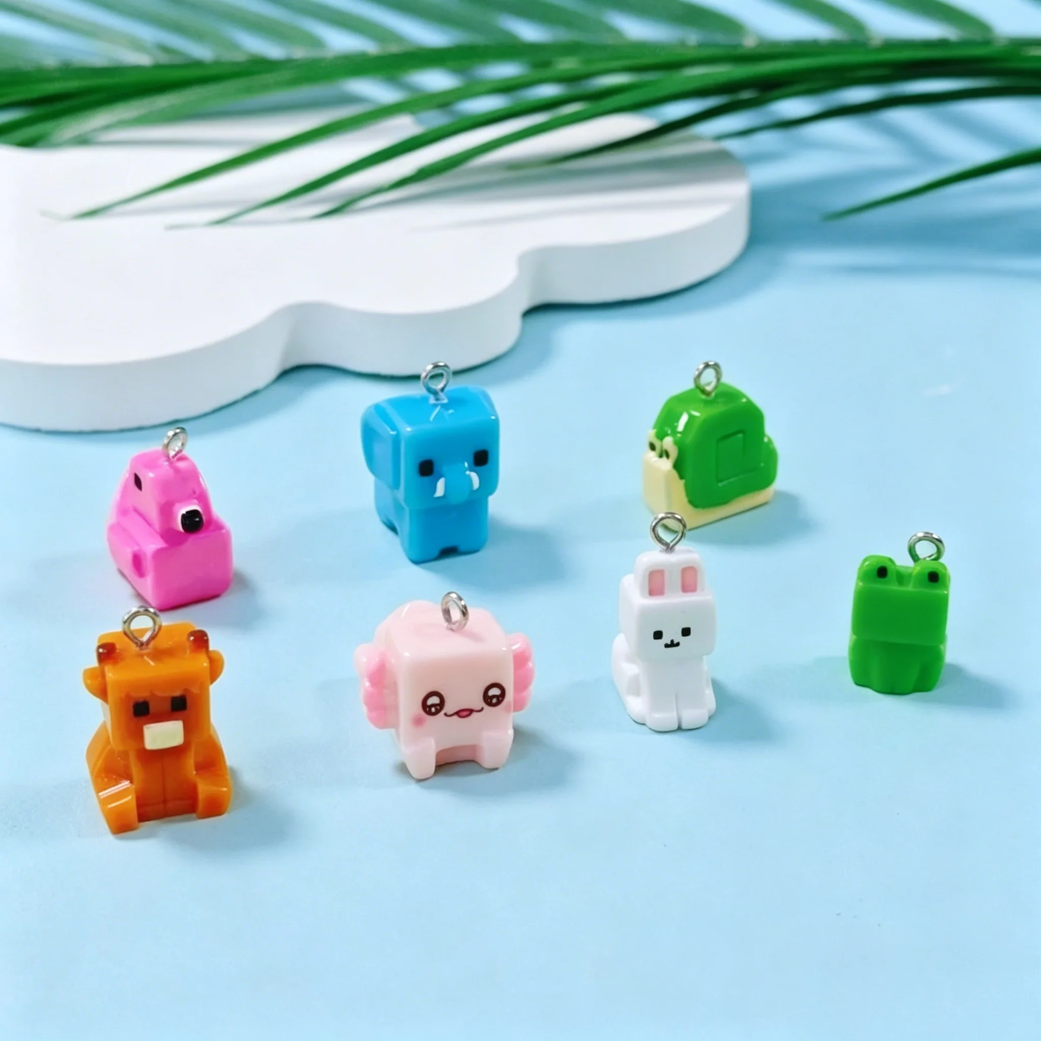 10Pcs Cute Building Block Animal Resin Charms Mixed Styles Pendant For DIY Jewelry