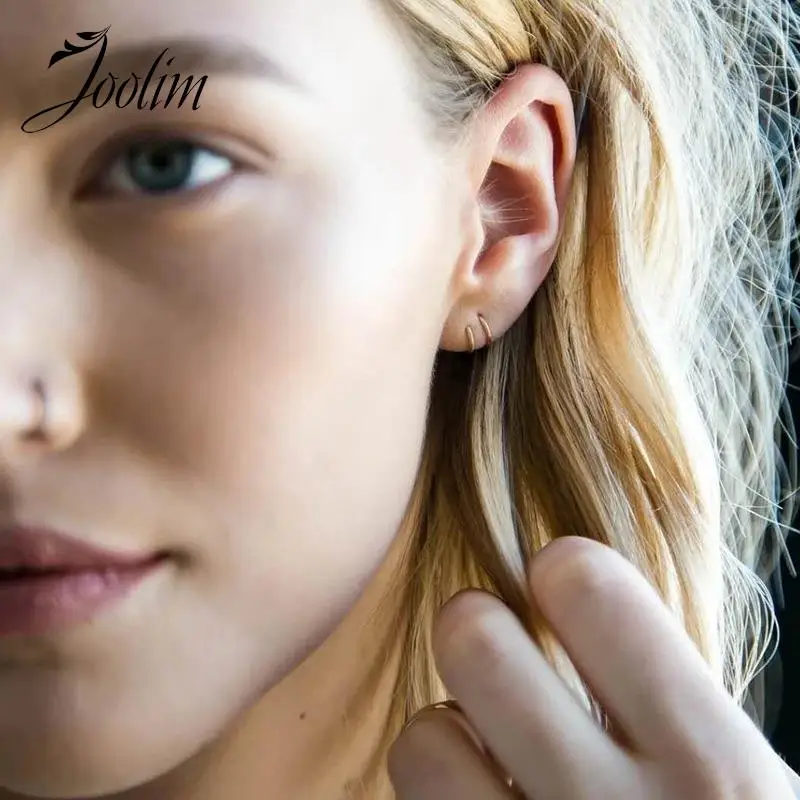 Joolim Jewelry High Quality PVD Wholesale Tarnish Free Simple Dainty Linellae Spiral Hoop Stainless Steel Earring for Women