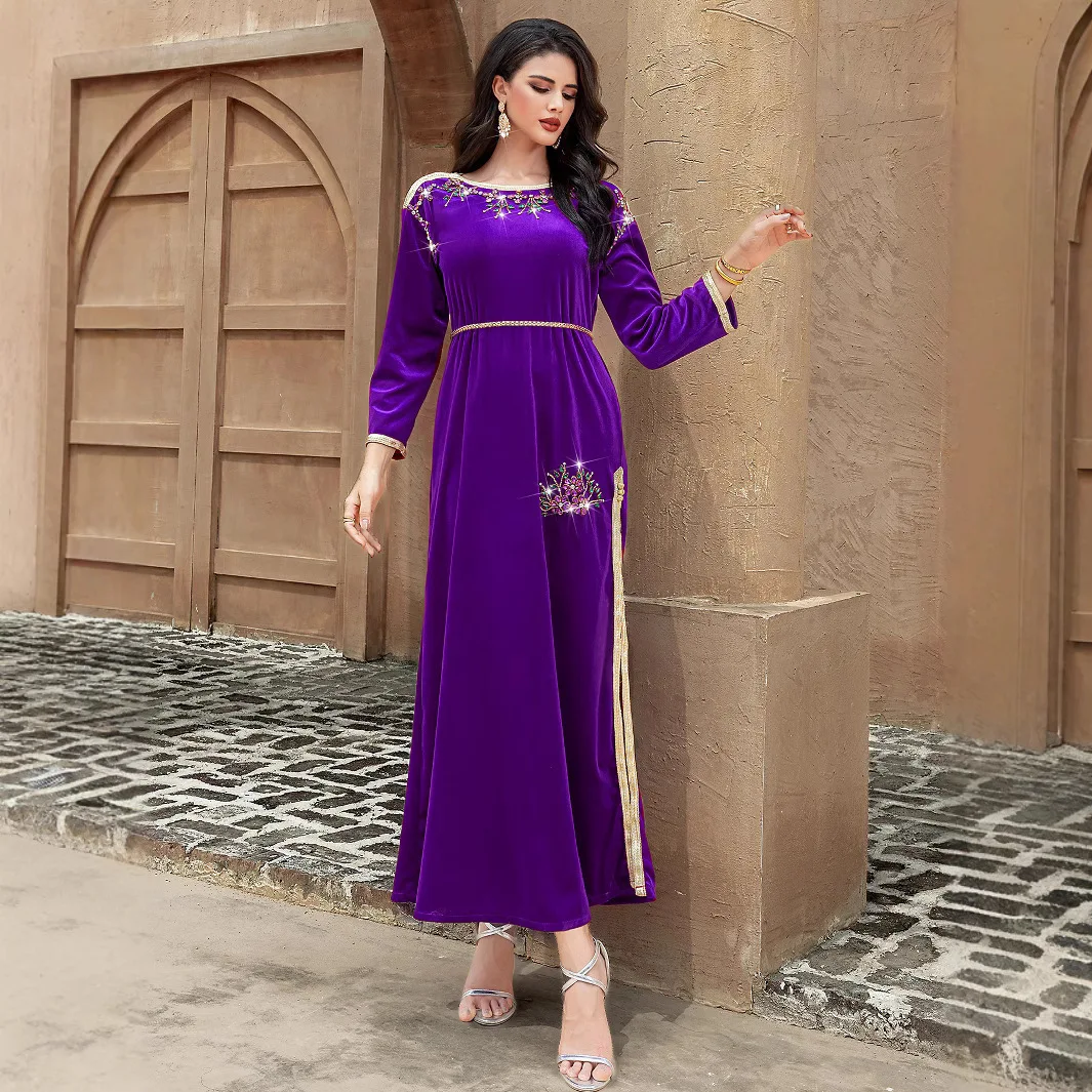Ba5164 Velluto viola Cigno Velluto cucito a mano Strass Patchwork Nastro dorato Abito lungo Abito toast Abito formale Elegante