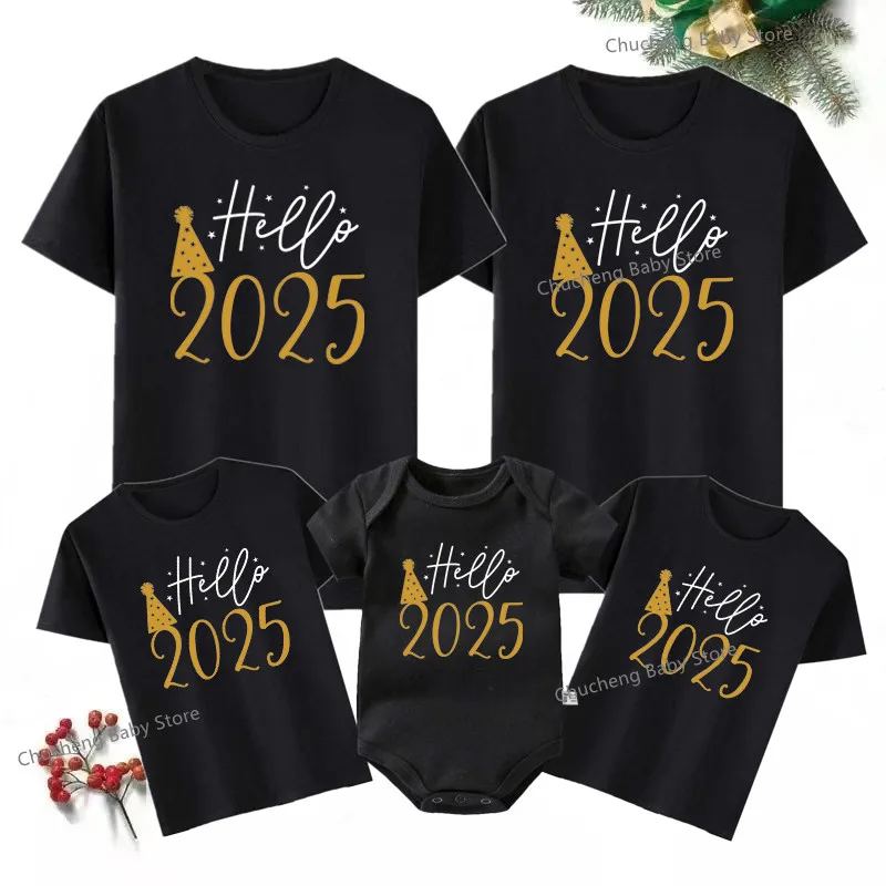 Hello 2025 Family Matching Outfits Cotton Mother Father and Daughter Son Kids Tshirts Baby Romper Look New Year\'s Clothes