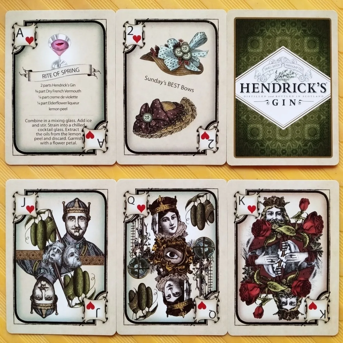

Колода игральных карт Hendrick's Gin, 9*6 см, полная колода из 52 карт — необычные коллекционные карты в викторианском стиле с рецептами коктейлей