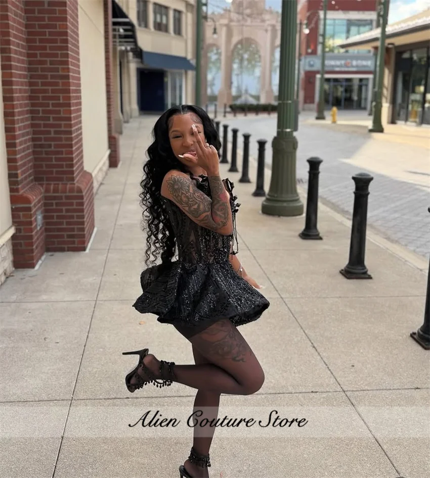 فستان أسود كريستالي مطرز بالخرز لحفلات العودة للوطن حورية البحر فستان كوكتيل صغير فستان عيد ميلاد فاخر 2025 فتاة سوداء مخصصة