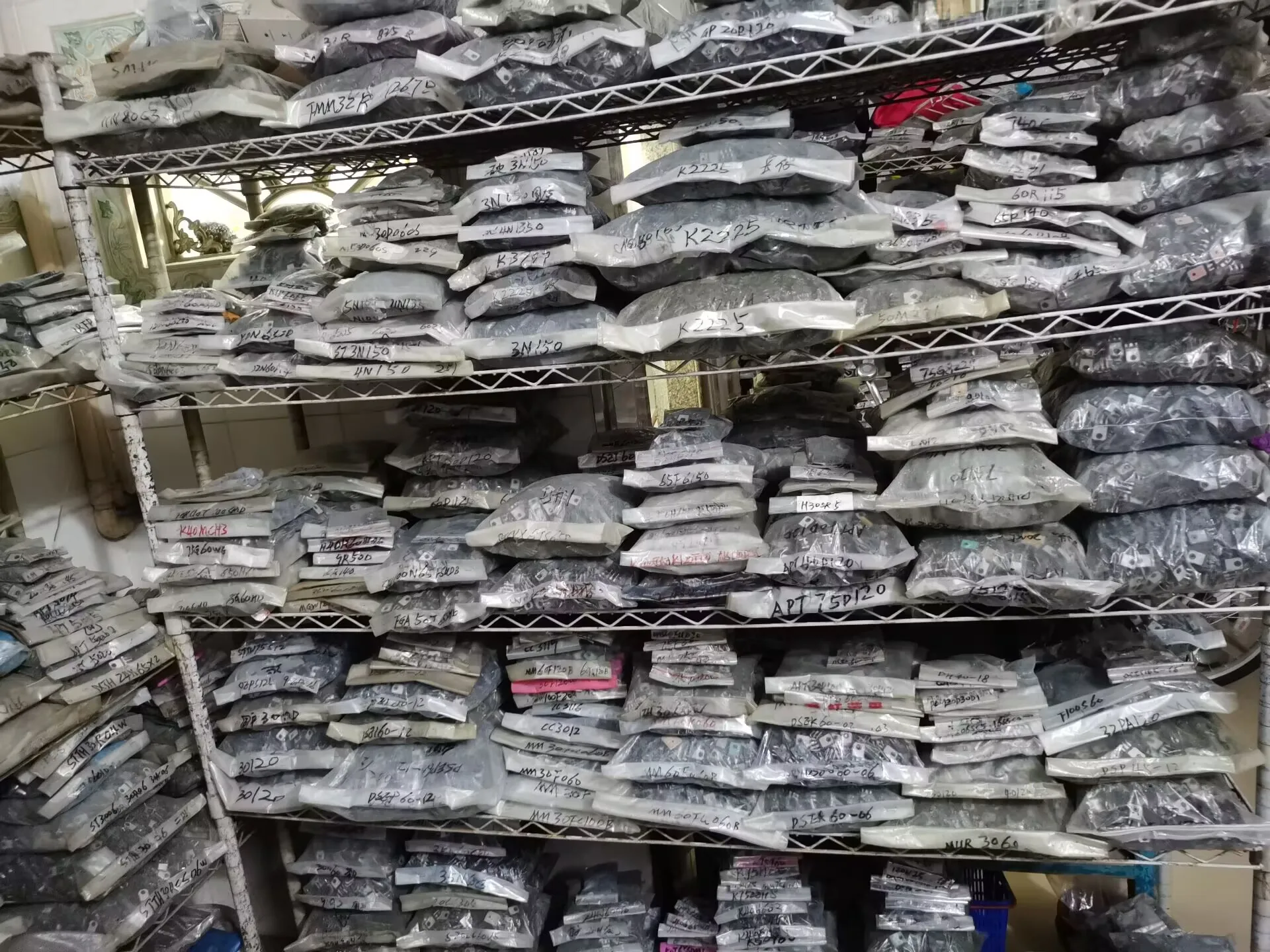 Démontage d'origine utilisé, C2M0080120, 5 pièces, en stock