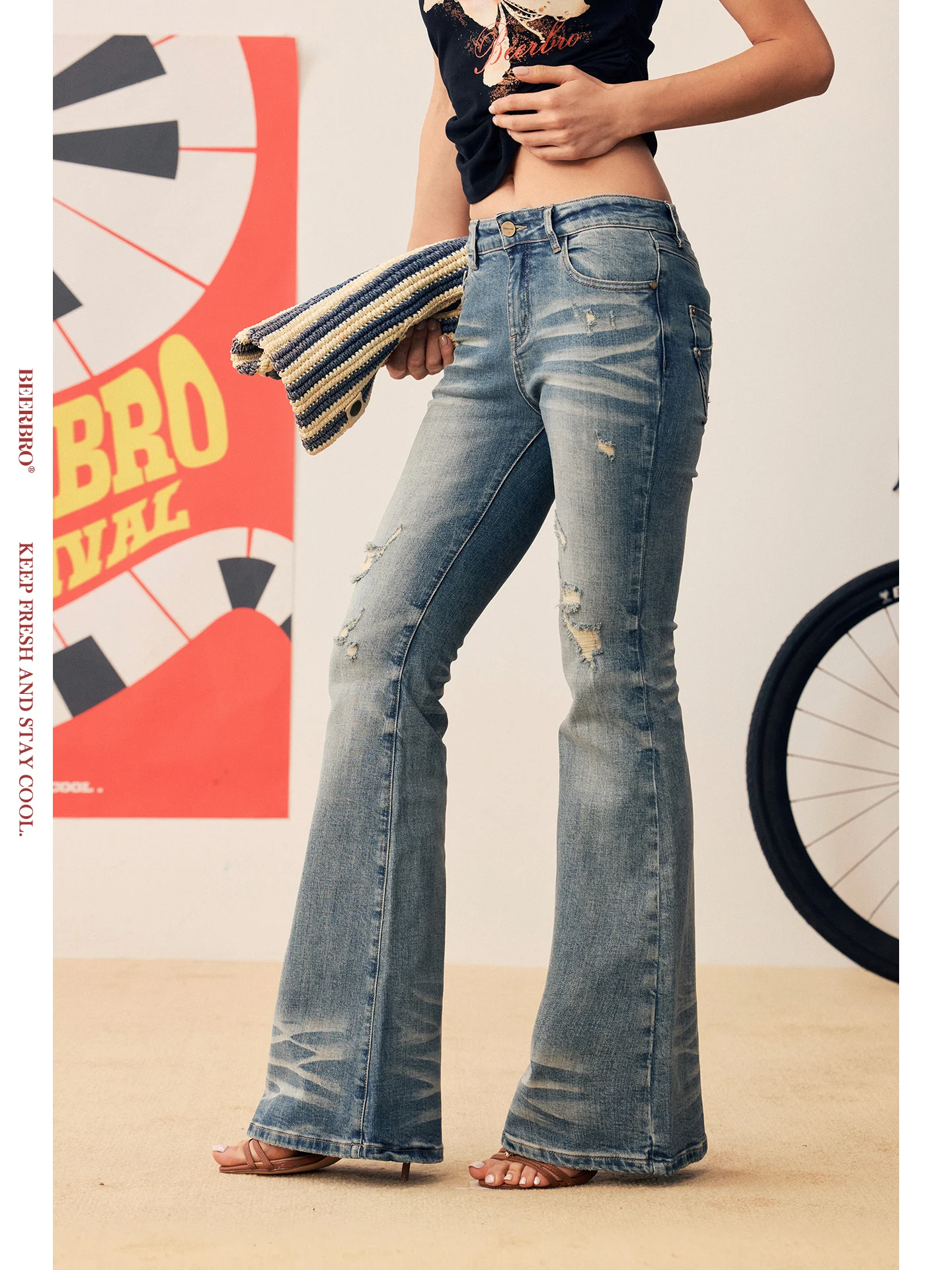 

Джинсы BeerBro с низкой посадкой, расклешенные, женские, модные, для музыкальных фестивалей, из хлопка 99, винтажные, с эффектом потертости, облегающие, из мягкого хлопка