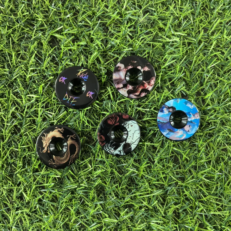 ركوب أو يموت دراجة سماعة الغطاء العلوي ث/M6 * 35 مللي متر ينطبق على 28.6 مللي متر الجبهة شوكة سبائك الألومنيوم الجذعية الغطاء العلوي نمط الجمجمة