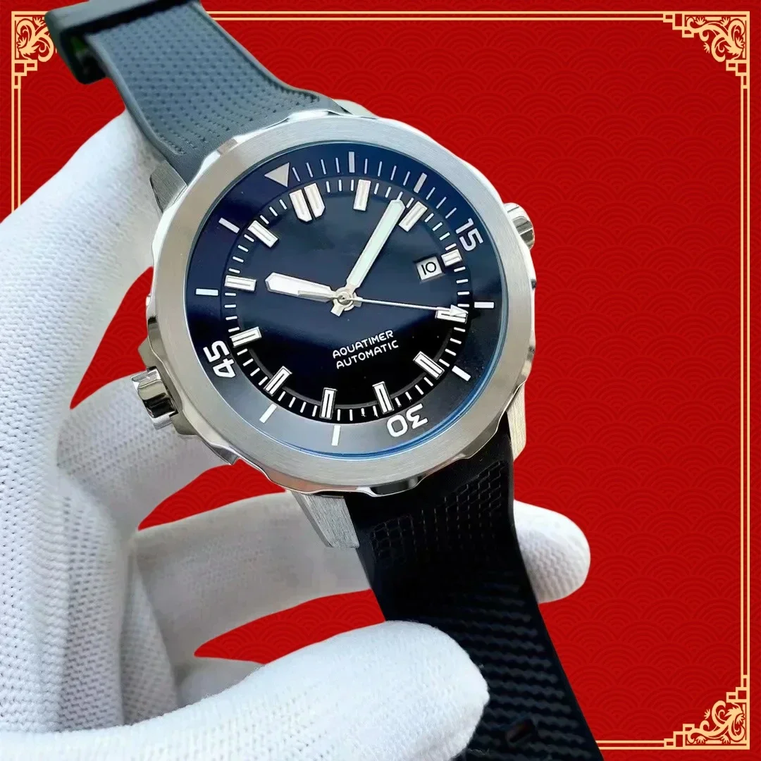 Orologio da uomo automatico nuovo con cristallo di zaffiro da 44 mm, cinturino in caucciù nero in acciaio inossidabile