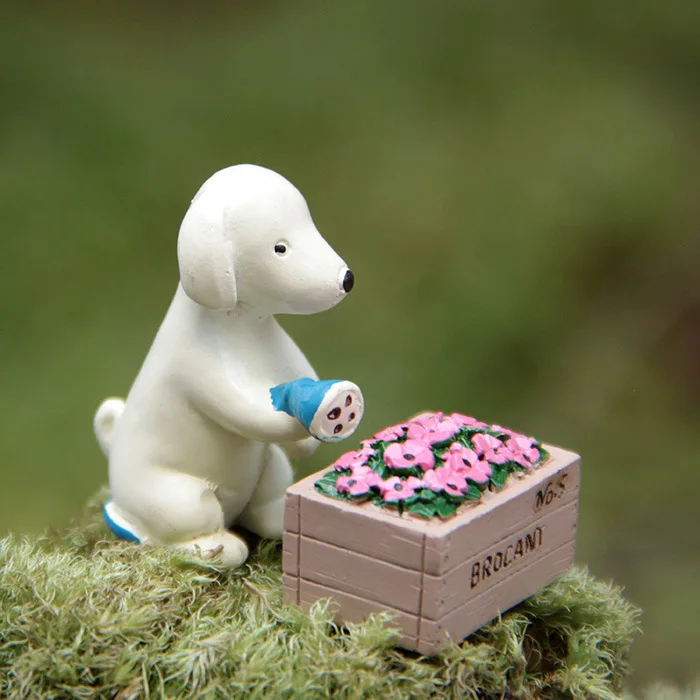 Ins Small Fresh Korean Version Creative Puppy Watering Toy Model Moss Micro Landscape Decorative Ornaments Resin Crafts