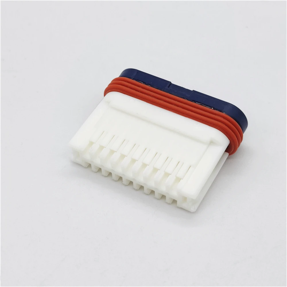 High quality automotive connector 6189-1036 plug sheath shell for automotive maintenance or modification of original parts