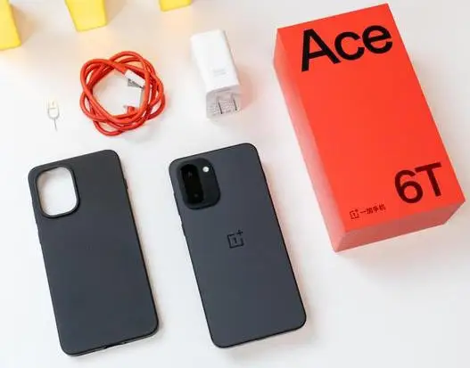 OnePlus Ace 6T 5G Unlocked Snapdragon8 Gen5 6.83 inch AMOLED 165HZ